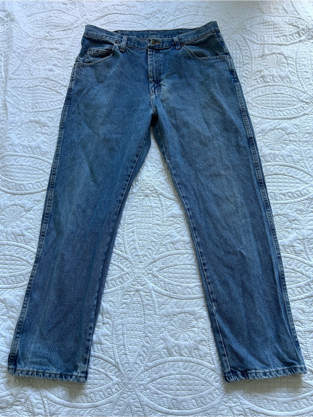 Wrangler Light Wash Jeans 36x30 Regular Fit Classic Denim Pants Men’s